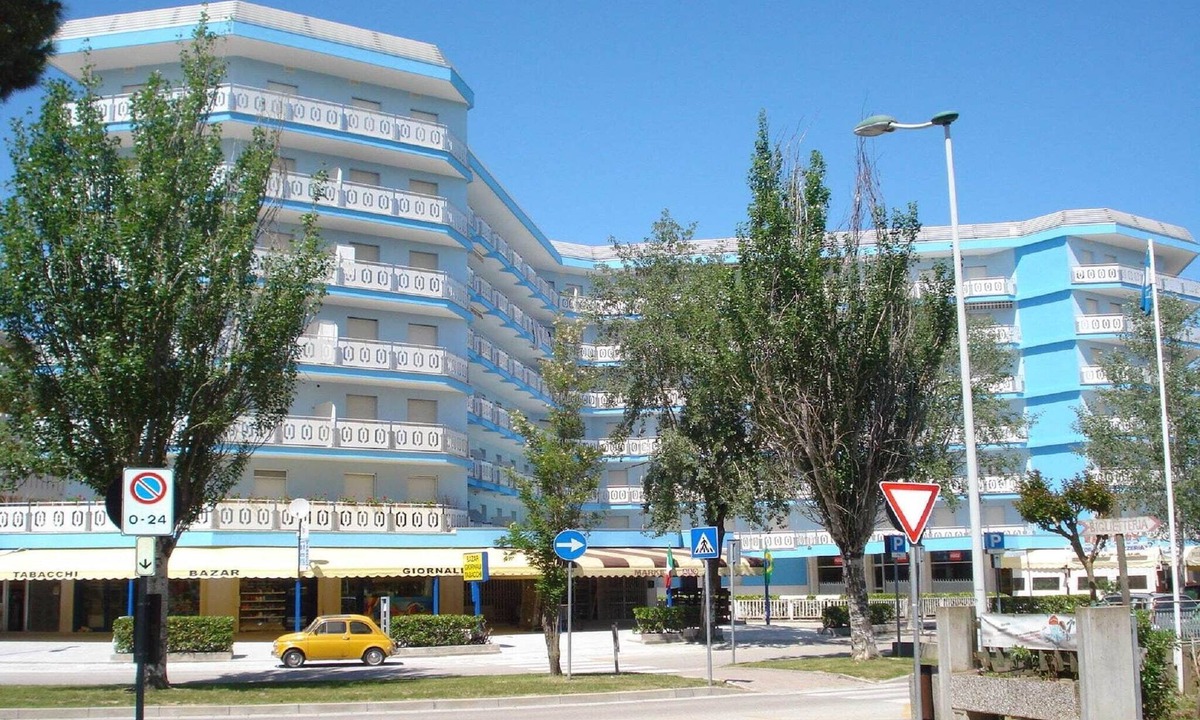 Porto Santa Margherita Apartment | 2-Bedroom Apartment near Beach