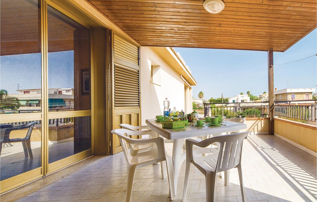 Contrada Fiori Sud Apartment | 2 bedroom accommodation in Menfi AG