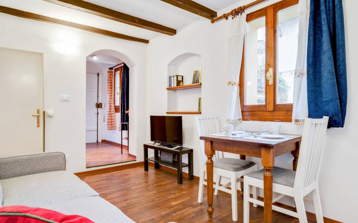 Historic Center Apartment | 20 m² Apartment ∙ 1 bedroom ∙ 2 guests