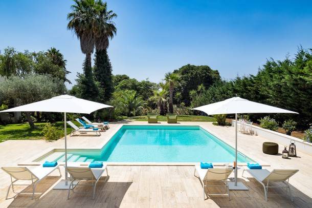 Salemi Villa | 250 m² Villa ∙ 5 bedrooms ∙ 10 guests