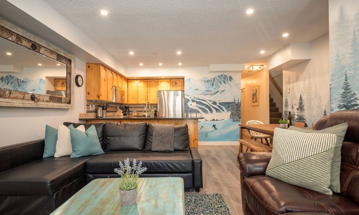 Village North House | 2BR + Den | Valhalla | Village Location | Covered Patio | King Bed | Hot Tub