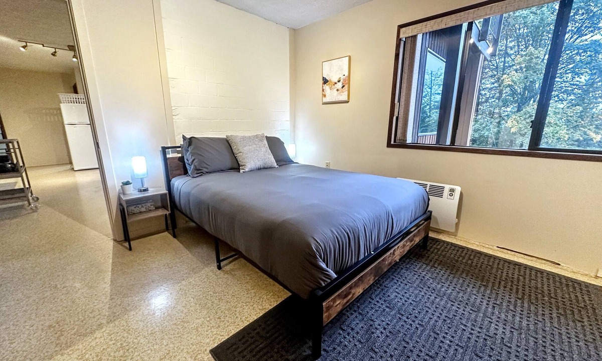 Royal Bay House | 2BR Forrest Ground Level Suite in Colwood Home