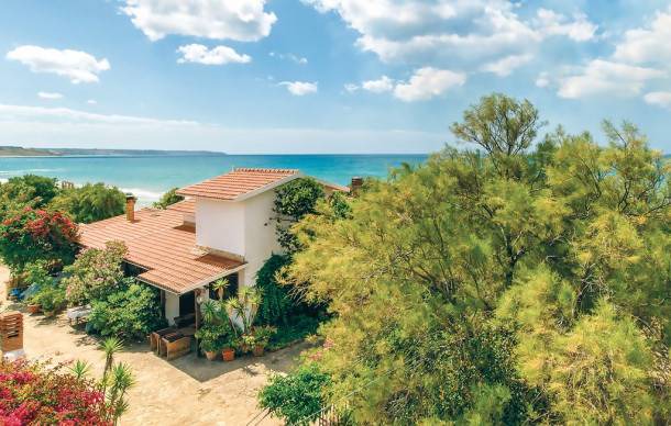 Contrada Cipollazzo House | 4 bedroom accommodation in Menfi AG
