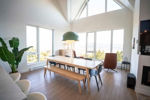 Baie-St-Paul Apartment | 411 - Luxury Condo - Incredible View & Pool