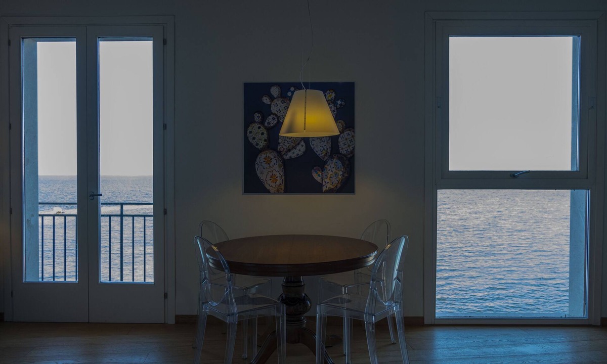 Trapani City Centre Apartment | A setting on the sea of Trapani that offers a unique and spectacular holiday