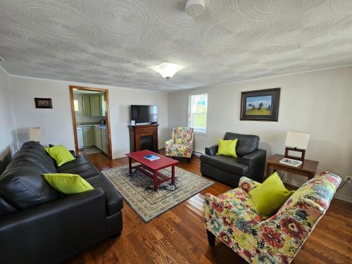 Twillingate House | Above The Tickle