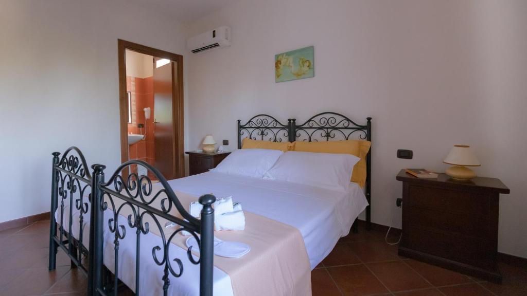Salemi House | AGRITURISMO CLEMENTI B&B
