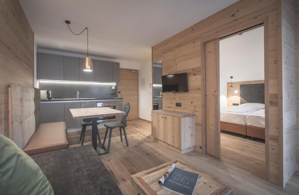 San Giovanni Apartment | Ahrner Wirt Apartments