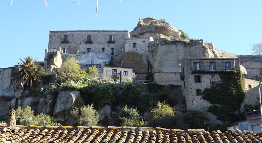 Rovittello Hotel | Albergo Diffuso Borgo Santa Caterina
