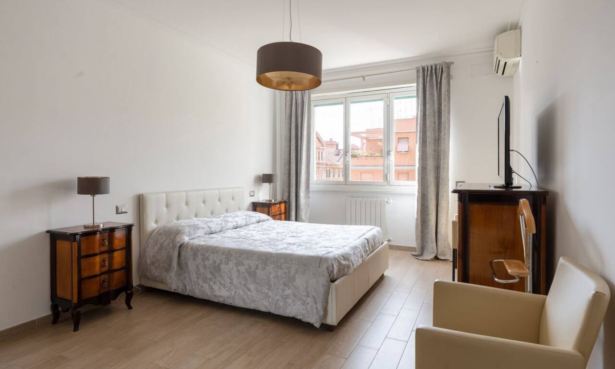 Quartiere XVII Trieste Apartment | Ancient Roman Style - 7th Floor - Exclusive Apt