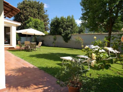 Zona XXX Castel Fusano Apartment | Anto's Home - Roma between Culture and Nature