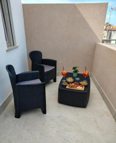 Saponara Apartment | Apartment Glam House Van Gogh