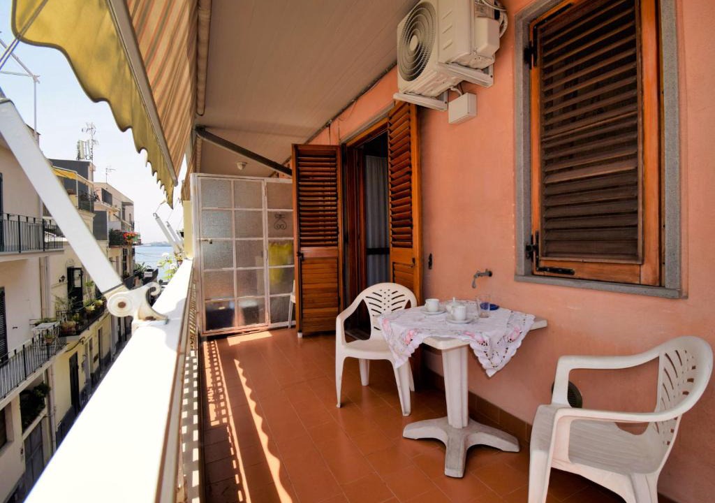 Aci Trezza Apartment | Apartment Gondar Studio by Interhome