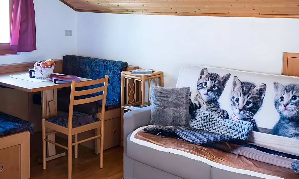 Schenna Apartment | Apartment 'Lechnerhof Edelweiß' with Mountain View, Shared Terrace and Wi-Fi