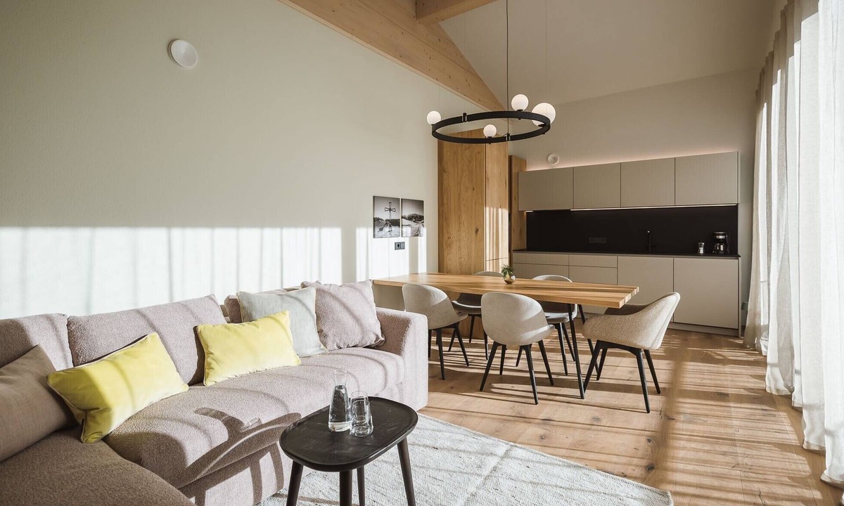 Lutago Apartment | Apartment 'Nature Sonne' with Mountain View, Terraces & Wi-Fi