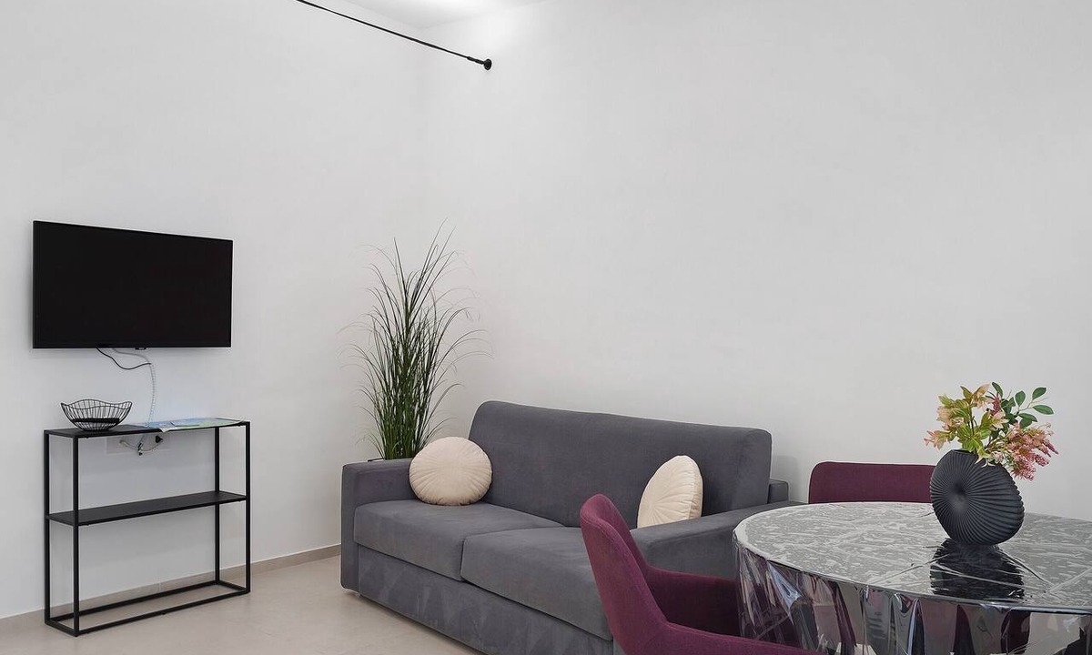 Marsala Apartment | Apartment 'Palazzo Tilde - 2A' with Sea View, Wi-Fi and Air Conditioning