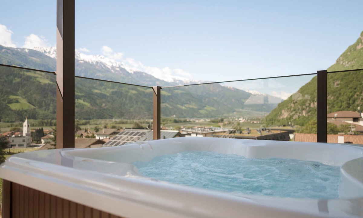 Rabla Apartment | Apartment 'Residence Sonja Suite Castanea' with Private Pool, Wi-Fi and Air Conditioning