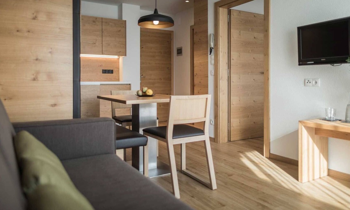 Sand in Taufers Apartment | Apartment 'Tipo B32m²' with Terrace and Direct Garden Access