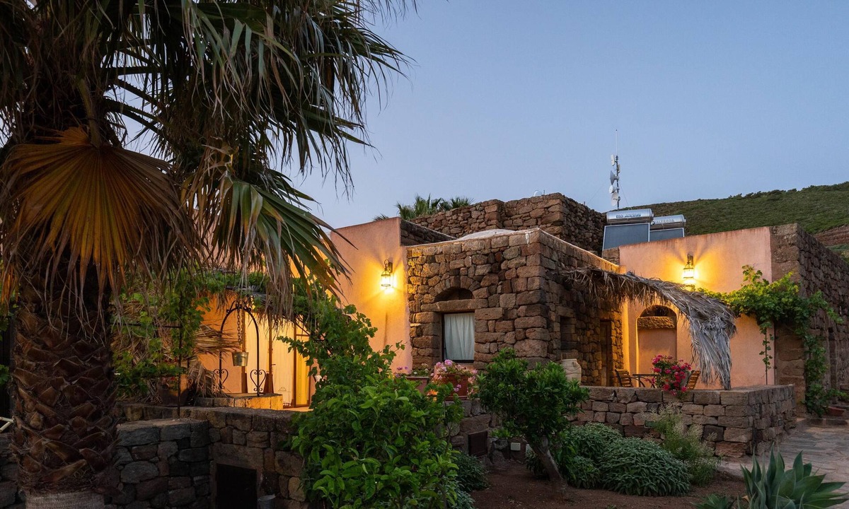 Pantelleria Villa | Appartamento Dammuso Leya - Isol.