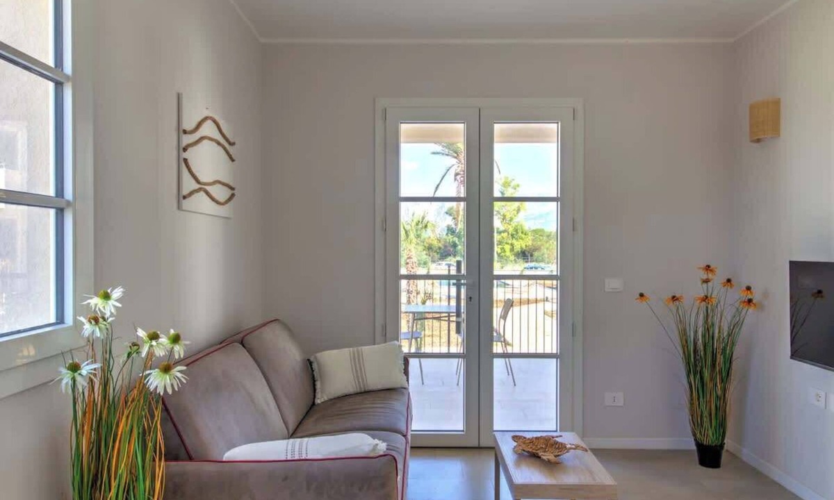 Carini Apartment | Appartamento "Isola di Ustica 1"