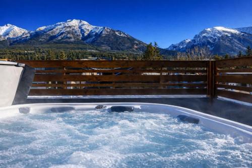 Teepee Town House | Aurora Lights - Luxe Townhouse Private Hot Tub