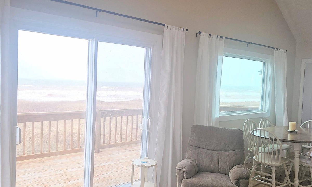 Nail Pond House | Beach Front 3 bedroom vacation home in Tignish