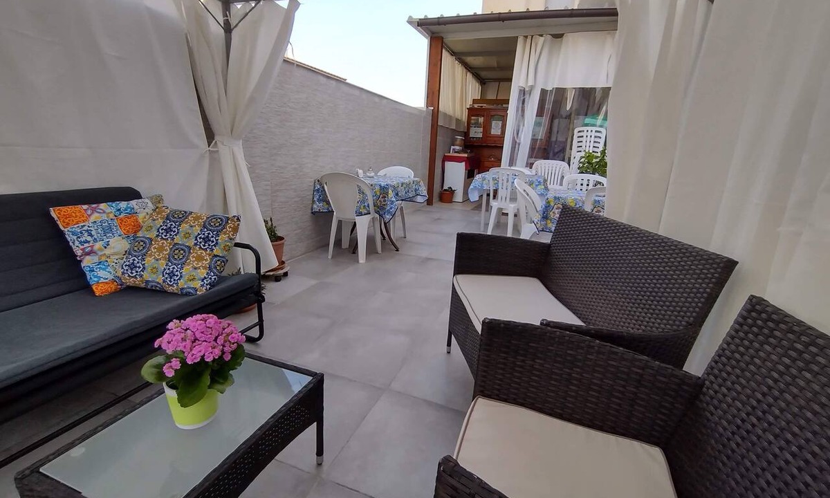 Trapani Bed & Breakfast | Bed and breakfast delle palme