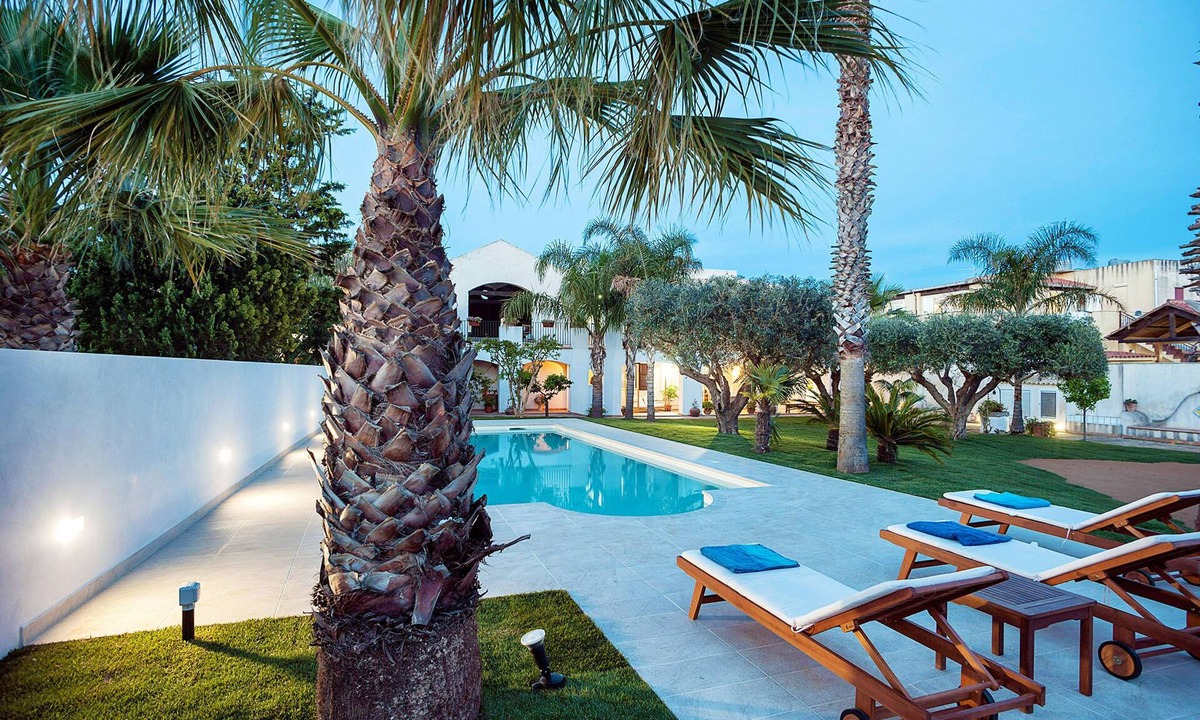 Marsala House | Belvilla by OYO Casa Marsala uno