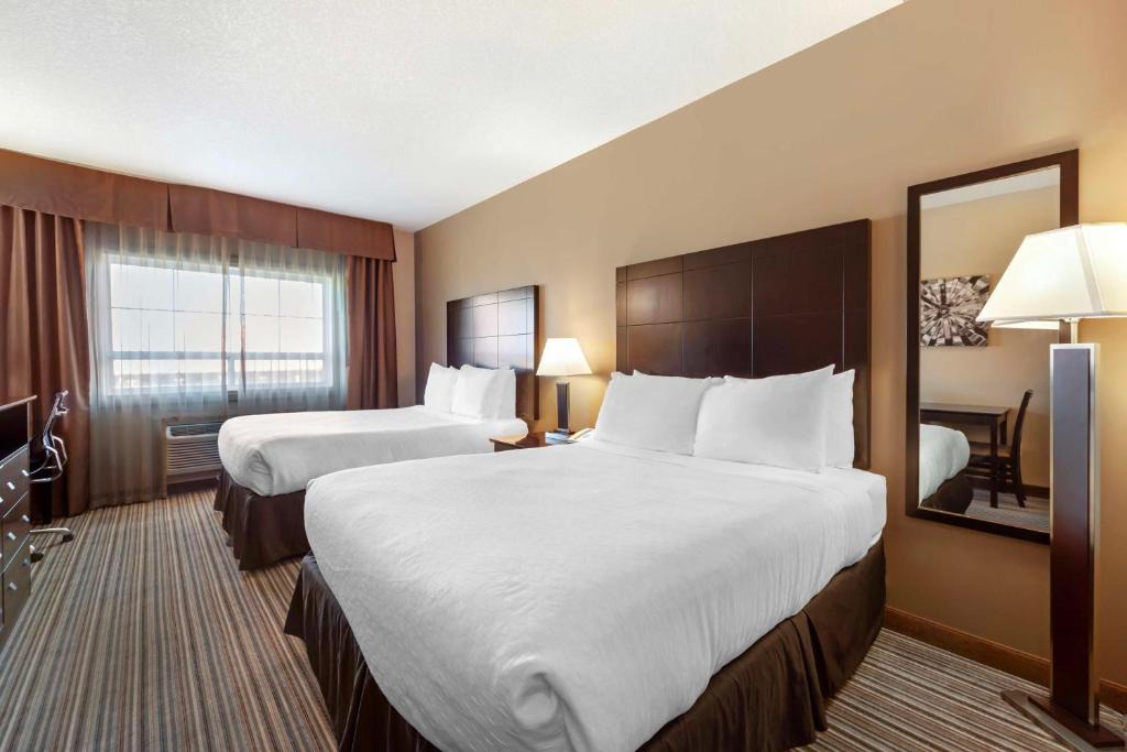 Peace River Hotel | Best Western Plus Peace River Hotel & Suites