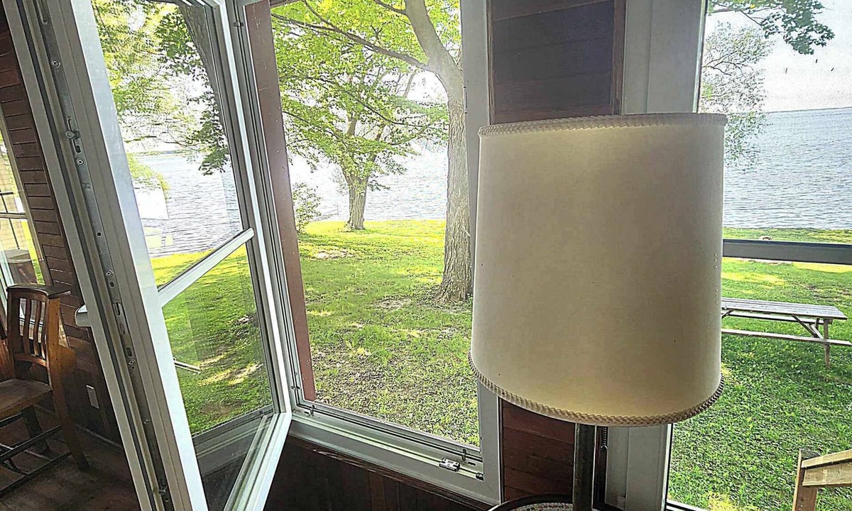 Dundee Cottage | Birdwatcher's Paradise