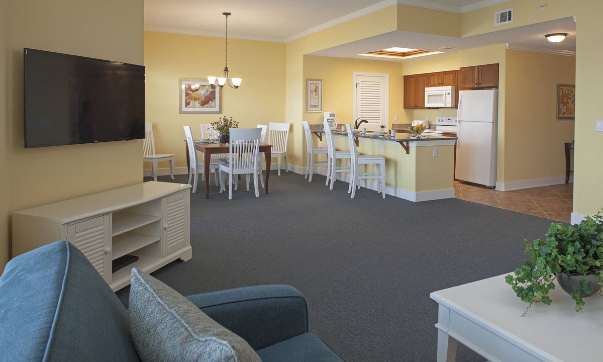 Palmetto Dunes Apartment | Bluewater Resort & Marina by Spinnaker Resorts