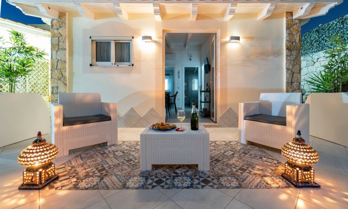 Lampedusa Apartment | Borgo Marino Beach Residence - Apartment with patio