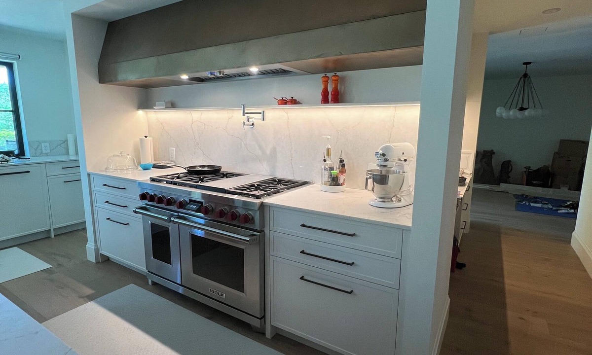 Kerrisdale House | Brand New Modern Estate, with Magnificent Kitchen! Centrally Located!