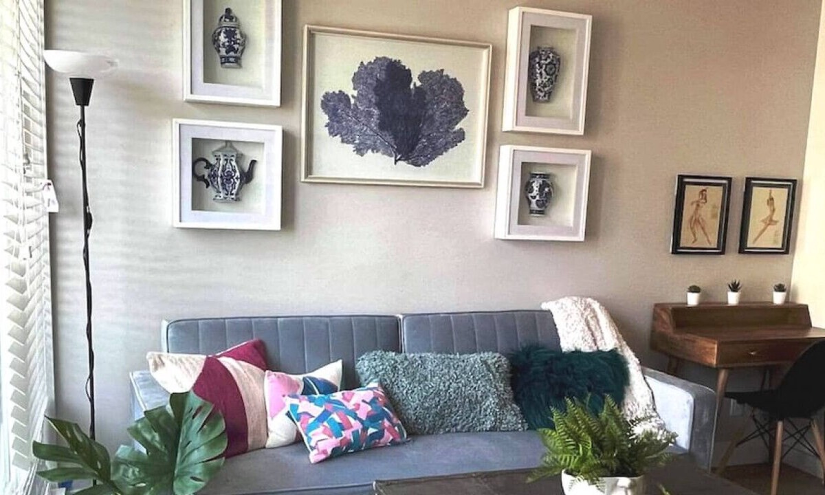 Yorkson Condo | ?Brand New Stylish 1B Suite in Langley?