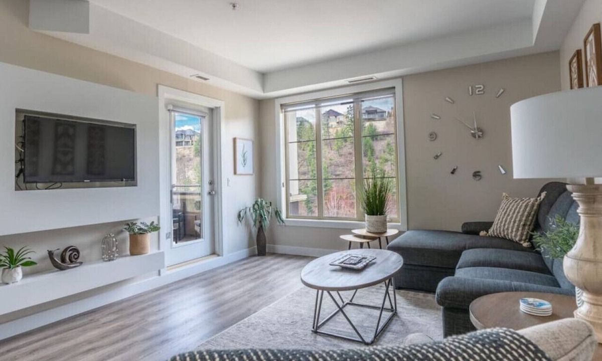Quail Ridge Apartment | Bright and Updated Condo at Popular Resort #1513
