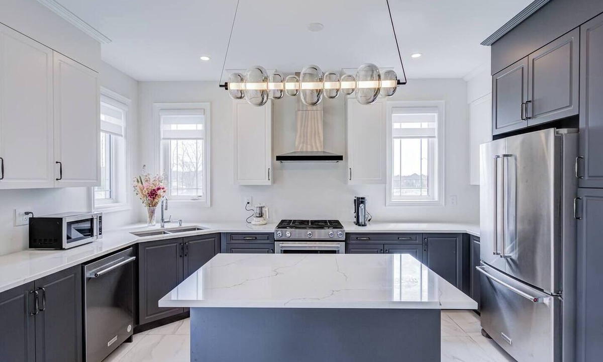 East Gwillimbury House | Bright New 5BR 4BA Sweet Home