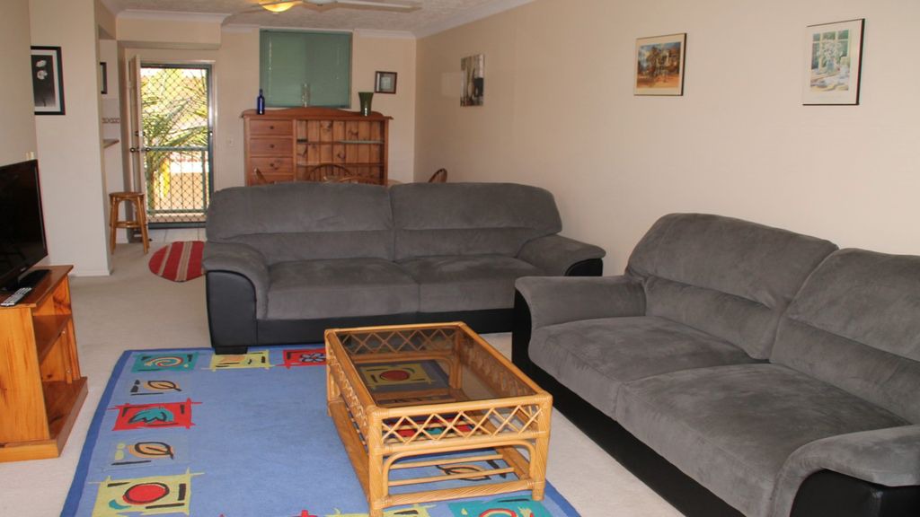 Burleigh Heads Apartment | Burleigh Terraces 34, In the Heart of Burleigh