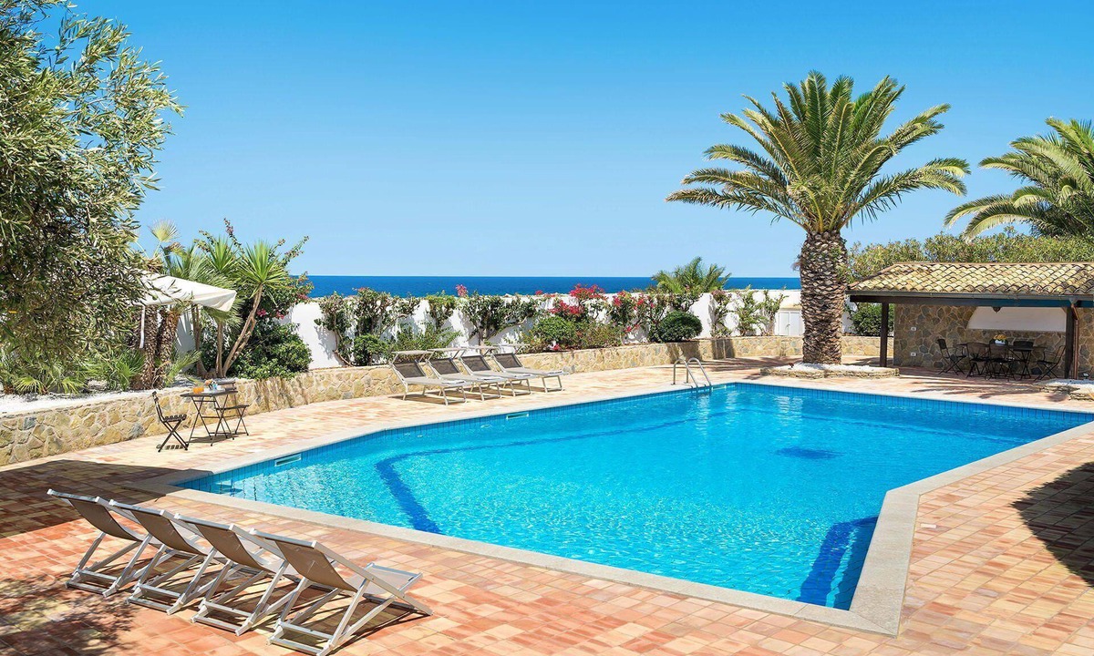 San Vito Lo Capo Villa | Cala Diletta with private pool - My Rental Homes