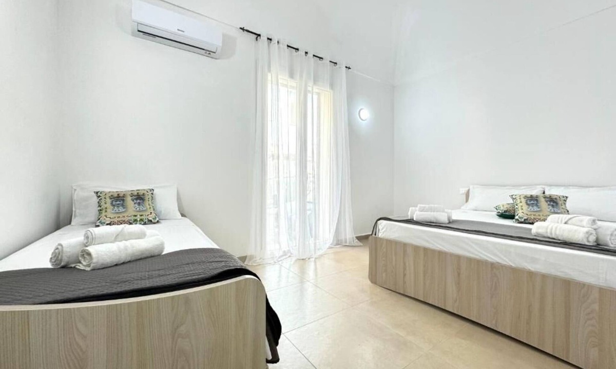 Cinisi House | Camera 103