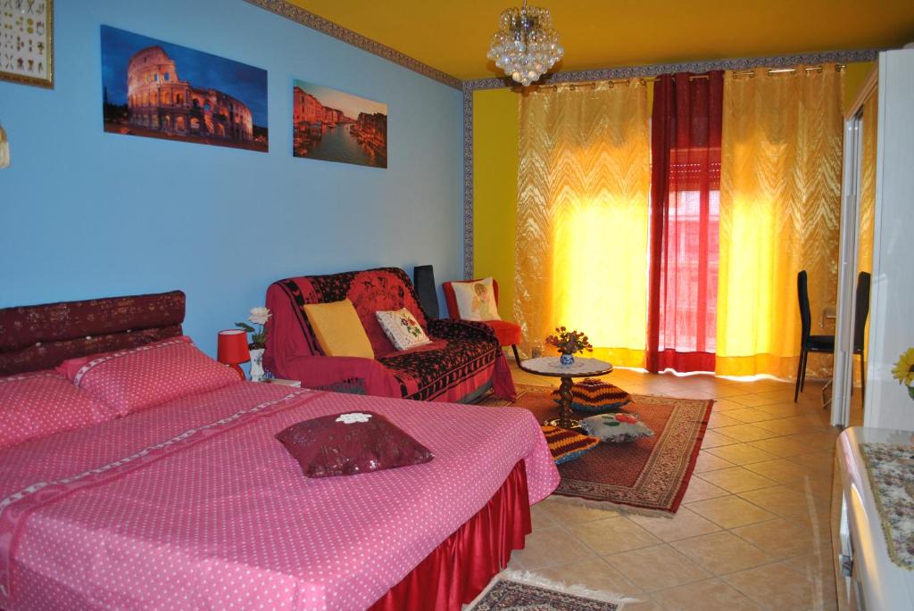 Santa Teresa di Riva Apartment | Casa Dani Spaziosa Casa vacanze al mare
