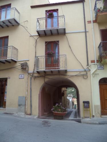 Calatafimi House | CASA DELL'ARCO