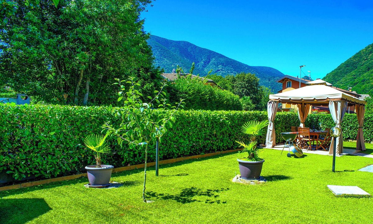 Cannobio Apartment | Casa Fiorella by Lago Reisen
