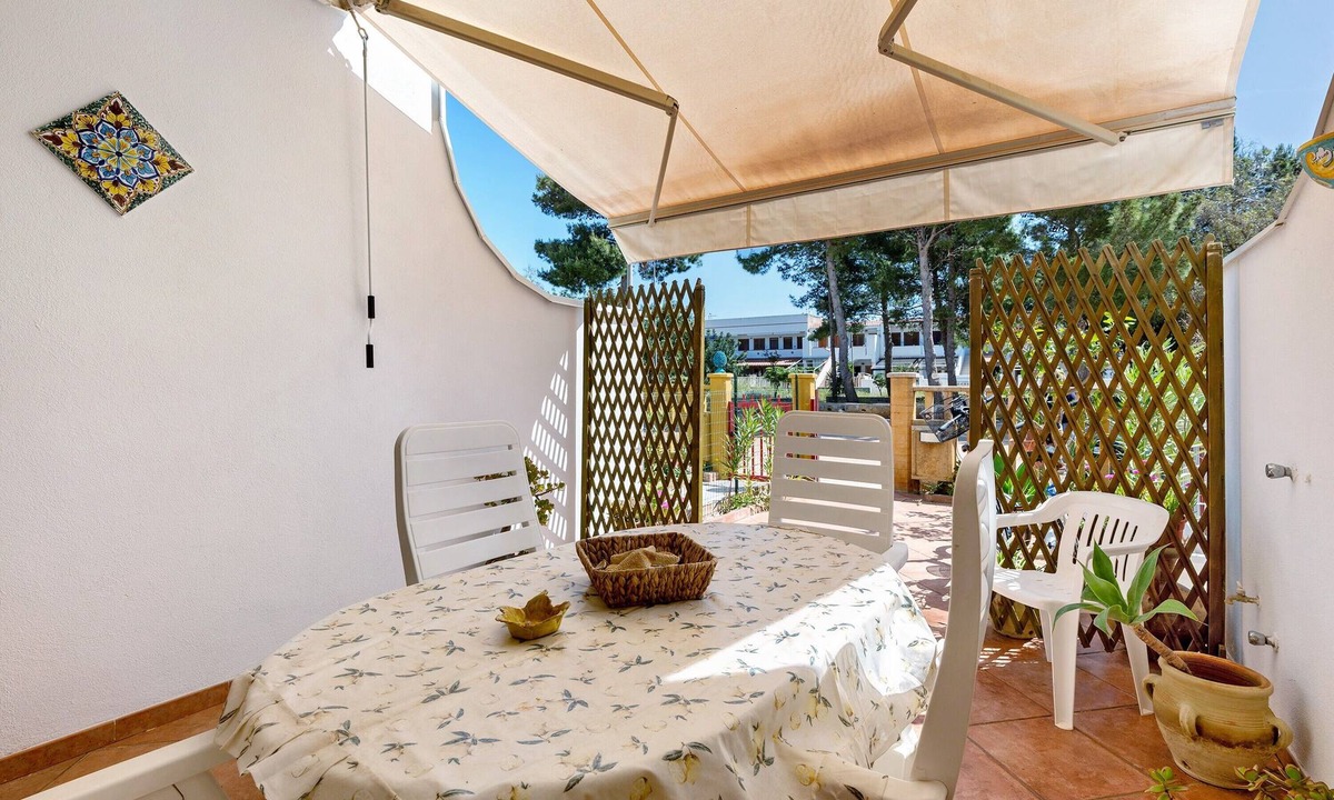 San Vito Lo Capo House | Casa Marygiò: Holiday Home with Private Terrace, Wi-Fi & Air Conditioning