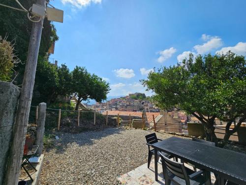 Monforte San Giorgio House | Casa Vacanze Portaterra