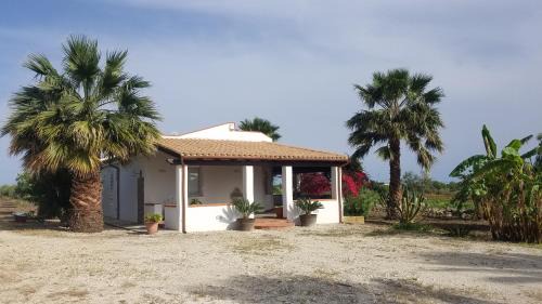 Menfi House | Casa Vacanze Villa Torrenova