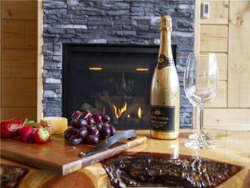 Saint-Philemon Ski Chalet | Chalet l'amical avec Spa