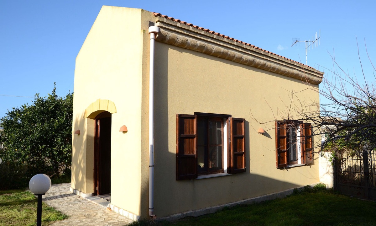 Marsala House | Charming Cottage, 2-4 people, close to the sea