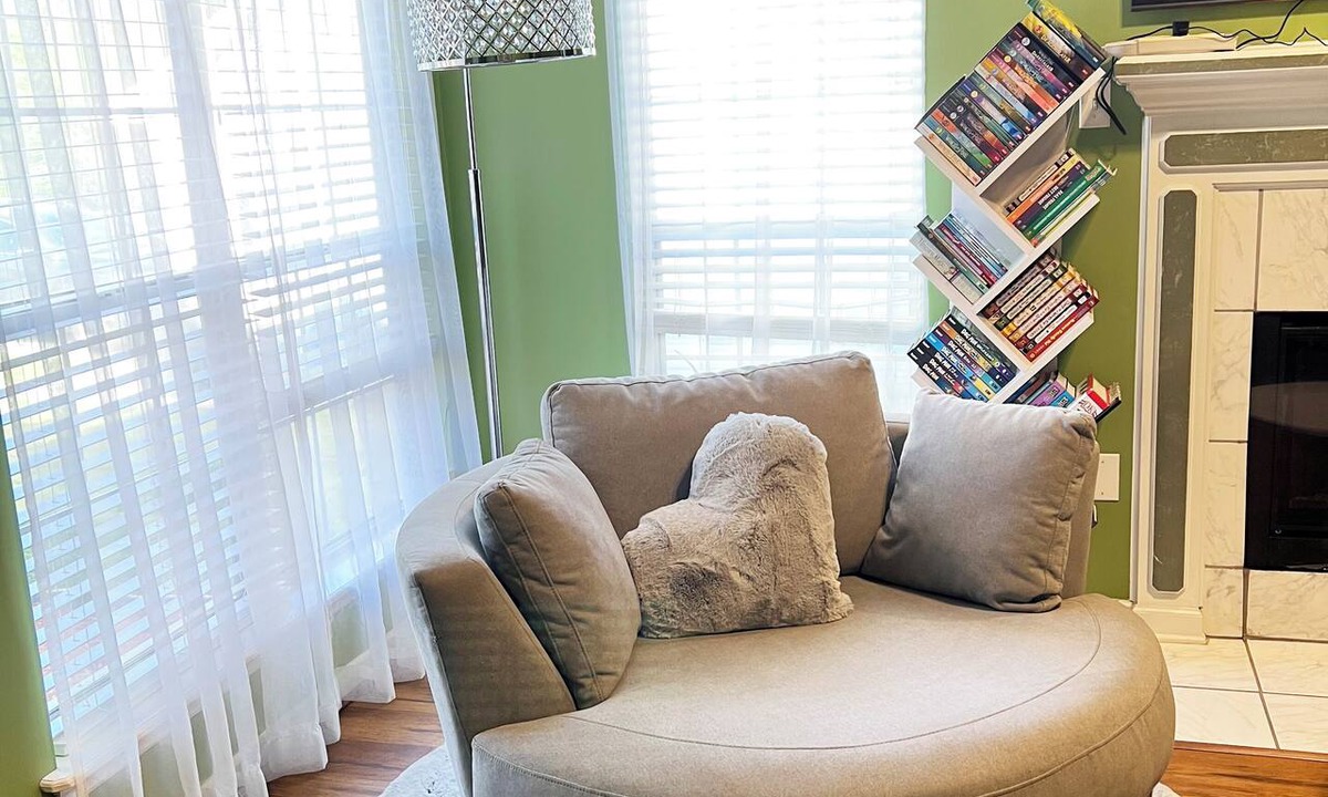 National Hills House | Charming Home with Prime Augusta Location - Walk to Augusta National!