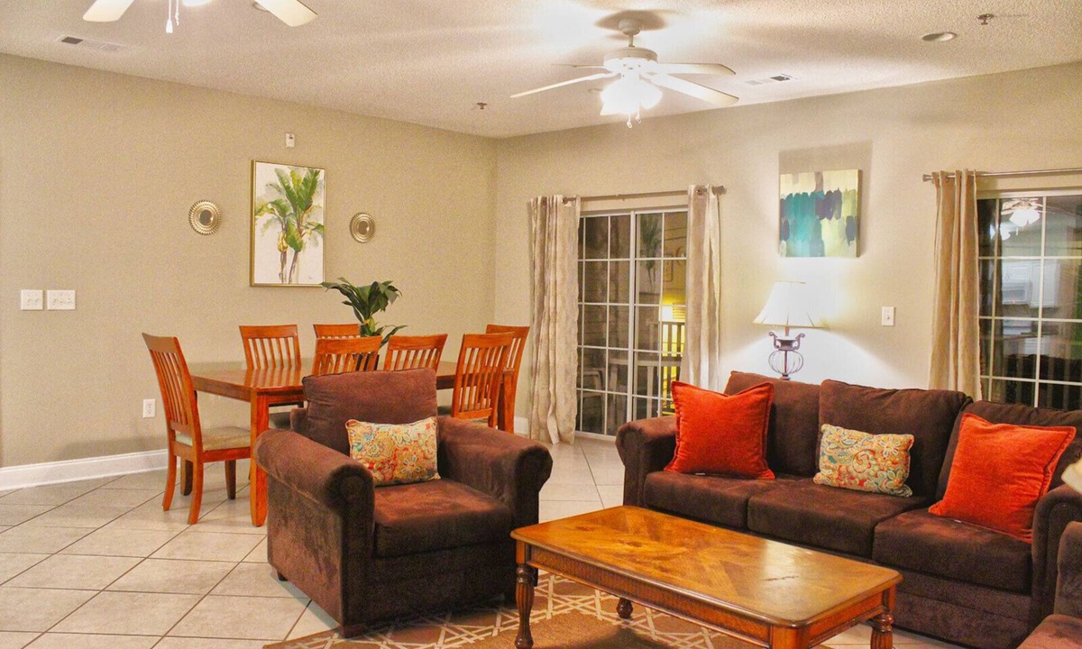 North Myrtle Beach Condo | Cherry Grove Villas 204, Golf Villa Bliss near Ocean