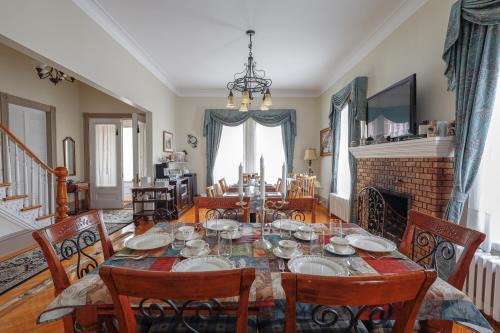 Saint-Prosper Bed & Breakfast | Chez l'Doc